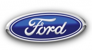 Ford-ispital-kostyum-pyanij-voditel