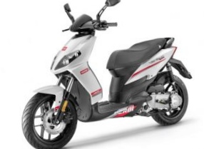 Ispanskij-variant-aprilii-derbi-variant-sport-2012