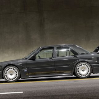 mercedes-190e-za-220-000-usd-skolko-stoit-godzilla_20.jpg