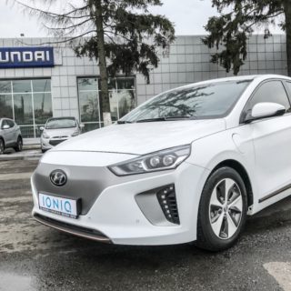 pervoe-znakomstvo-elektromobil-hyundai-ioniq_1.jpg