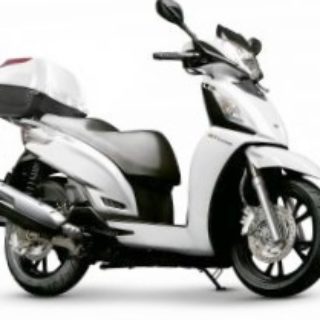 skuter-kymco-people-gti-300-poluchil-novij_20.jpg