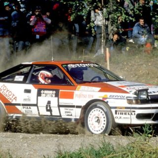 toyota-celica-gt-four-ot-triumfa-do-skandala-chast_9.jpg