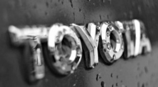 Toyota-obyavila-bojkot-podushkam-bezopasnosti-takata